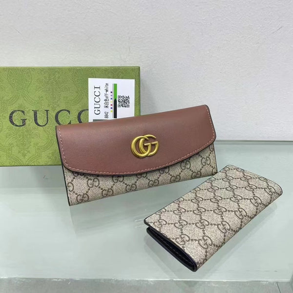 GUCCI ladies leather purse fashion wallets